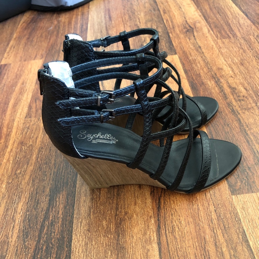 Seychelles brand wedges